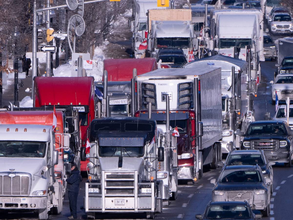 Freedom Convoy continues to Disrupt American and Canadian traffic